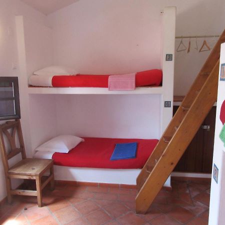 Отель Casa Amarela Вила-Нова-де-Мильфонт Экстерьер фото